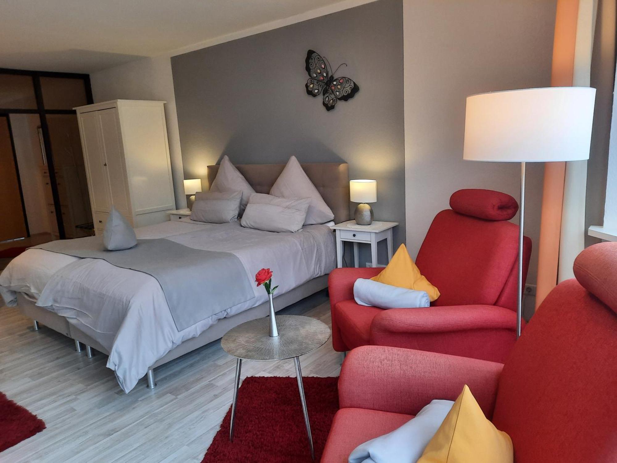 Haus Roseneck Mit Gratis Zugang Zur Jod-Sole-Therme บัดบีเวนเซิน ภายนอก รูปภาพ