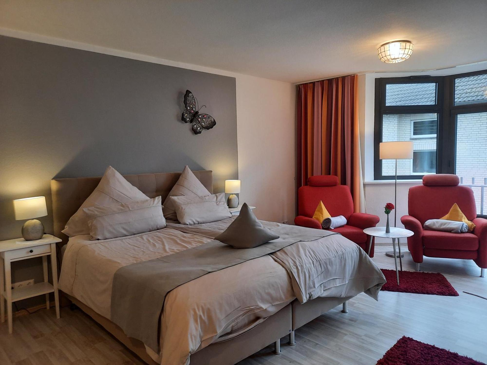Haus Roseneck Mit Gratis Zugang Zur Jod-Sole-Therme บัดบีเวนเซิน ภายนอก รูปภาพ