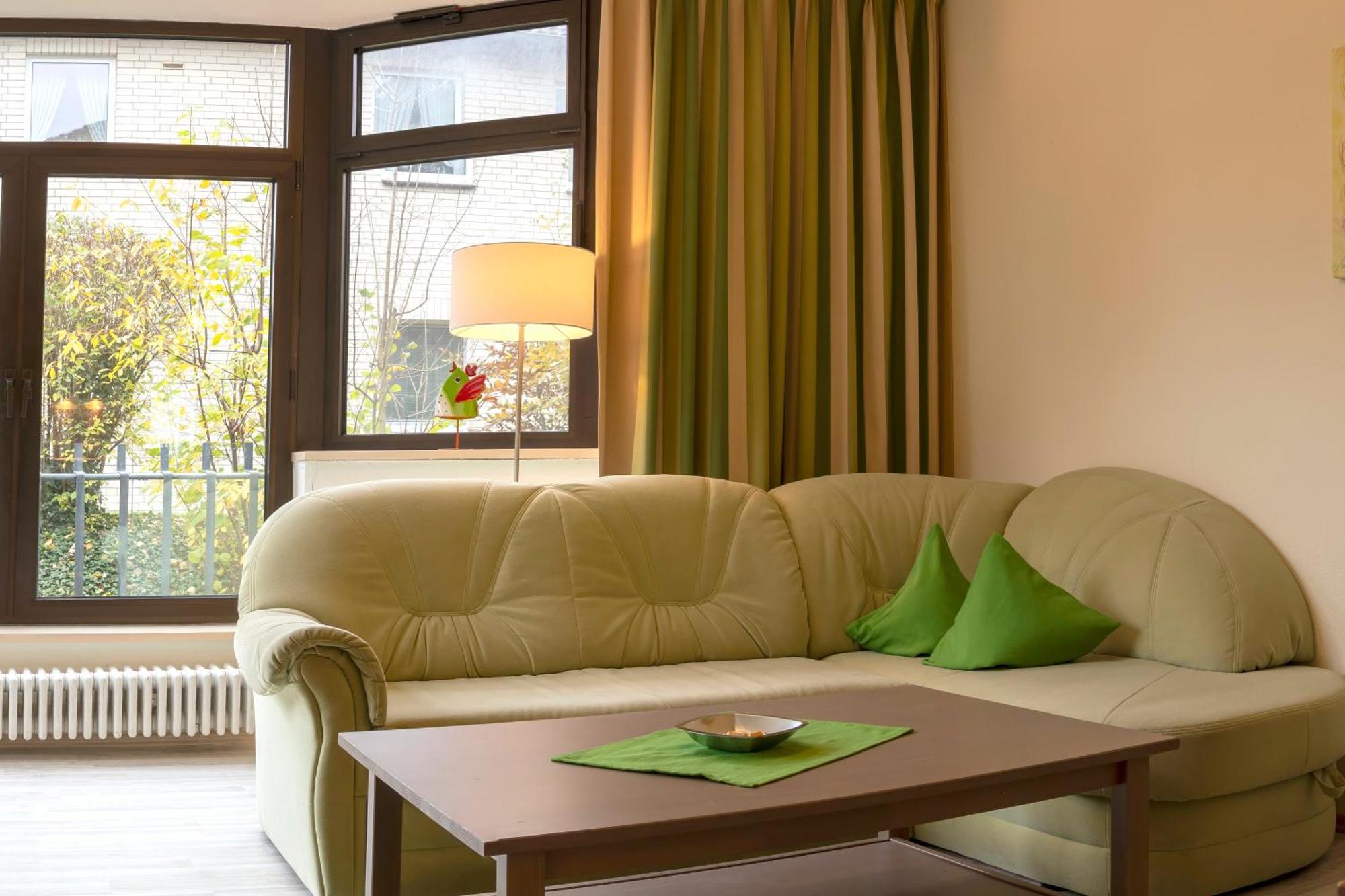 Haus Roseneck Mit Gratis Zugang Zur Jod-Sole-Therme บัดบีเวนเซิน ภายนอก รูปภาพ